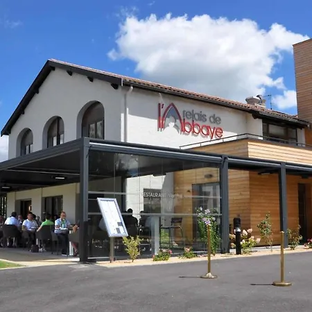 Relais De L'abbaye 3*
