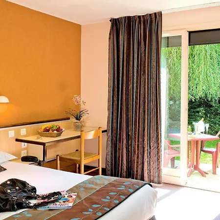 Relais De L'abbaye 3* Charlieu
