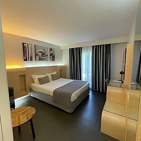 Hotel Relais De L'abbaye Charlieu
